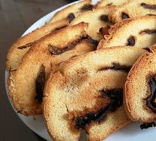 Roasted Date Flatbread Slices