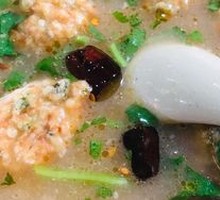 Pork Meatball Soup with Bones