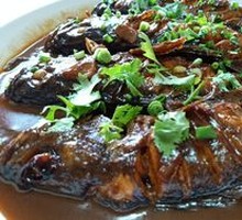 Stewed River Fish in Sauce
