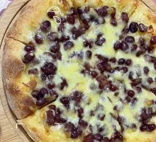 Milk-Flavored Red Bean Pizza