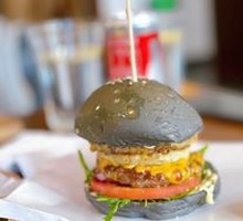 Li Kui Half-Kilo Burger