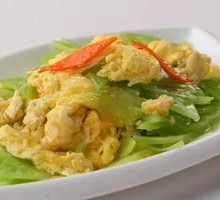 Stir-fried lettuce with eggs