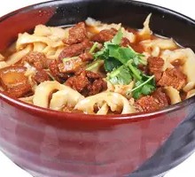 Braised Pork with Noodles