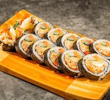 Crab Meat Seaweed Rice Roll