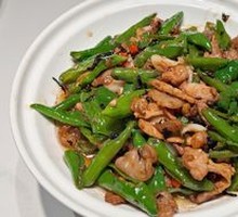 Rural Pepper Stir-Fried Pork