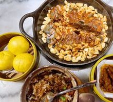 Signature Steamed Clam Fish