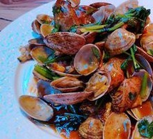 Stir-fried Clams with Ginger and Scallion