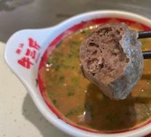 Handmade Bursting Beef Meatballs