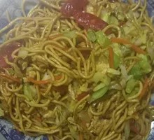 Stir-Fried Noodles with Shredded Meat