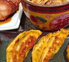 Premium Pan-Fried Dumplings