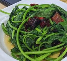 Stir-fried Sweet Potato Leaves