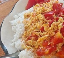 西红柿鸡蛋盖浇饭