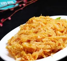 Braised Pork Bones with Sour Cabbage