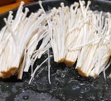 Enoki Mushroom