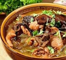 Chicken Stewed with Mushrooms