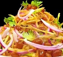 Stir-Fried Bean Sprouts with Three Threads