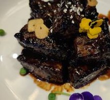 Black Pepper Sauce Stir-Fried Wagyu Beef Cubes