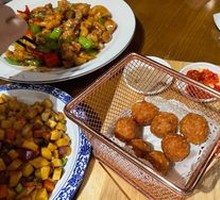 Crispy Fried Mini Meatballs