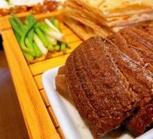 Beijing-style烙饼卷带鱼