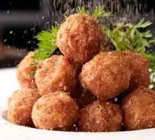Crispy Fried Meatballs