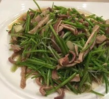 Stir-fried Tripe with Mustard Greens