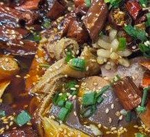 Spicy Blood Duck with Long Sitting