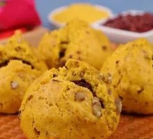 Red Date and Chestnut Steamed Dumpling