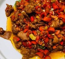 Stir-Fried Beef with Yellow Onion