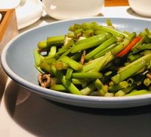 Water Celery with Shredded Pork