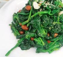 Pine Nut Spinach