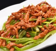 Bell Pepper and Shredded Pork