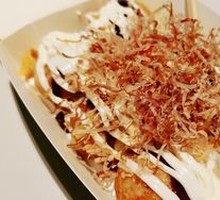 Classic Octopus Takoyaki (6 pieces)