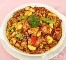 Stewed Pork Intestines with Garlic