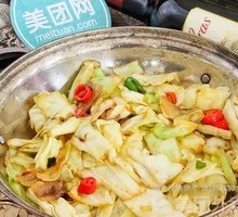 Spicy Stir-Fried Cabbage