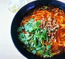 Pork Sauce Hand-Cut Noodles
