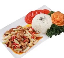 Kung Pao Chicken Rice Bowl