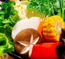 Colorful Vegetable Platter