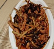Fish-Flavored Shredded Pork