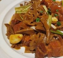 Braised Pork with Dried Bamboo Shoots