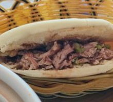 Shaanxi Lamb Sauce Meat Sandwich