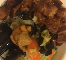 Spicy Bamboo Shoot Braised Pork Rice