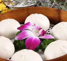 Pork and Scallion Steamed Buns