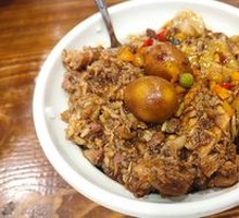 Bao Fish Mushroom Braised Pork Rice