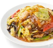 Stir-fried vermicelli with cabbage shreds