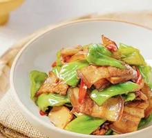 Homestyle Stir-Fried Pork