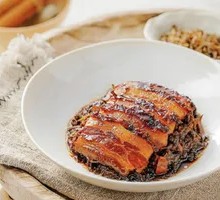 Preserved Vegetable Braised Pork