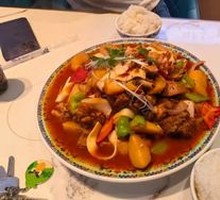 Xinjiang Shawan Big Pot Chicken