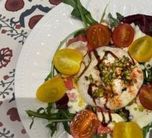 Burrata Salad