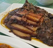 Preserved Vegetable Braised Pork