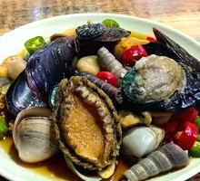 Mixed Seafood in Sauce